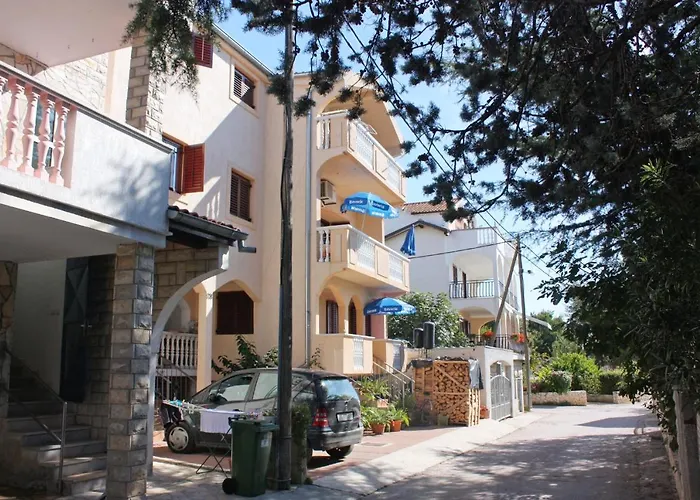5769c Apartamento