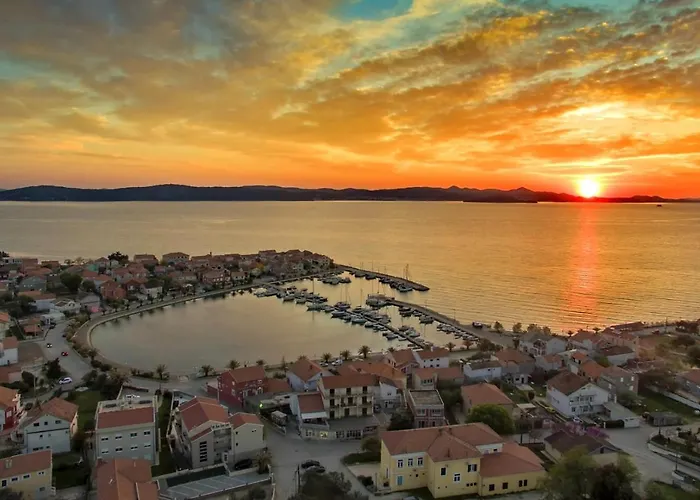 5769c Apartamento Bibinje